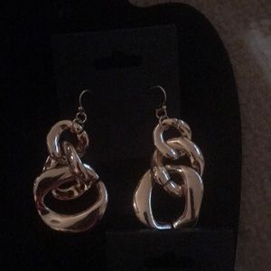 Chain earrings